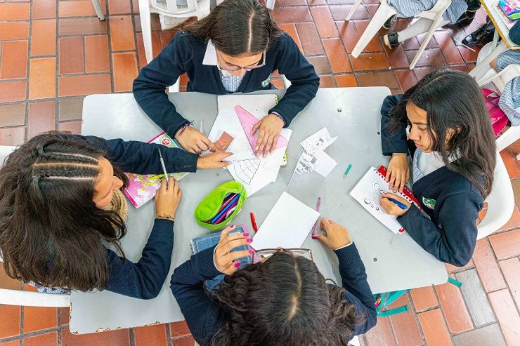 ? Ministerio de Educación emite recomendaciones sobre cobro de tarifas y listas de materiales educativos en instituciones educativas no oficiales ?