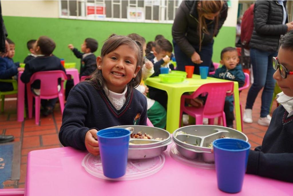 Con adición presupuestal aprobada, Gobierno Nacional apoyará financieramente a gobernaciones y alcaldías para garantizar el PAE hasta finalizar calend