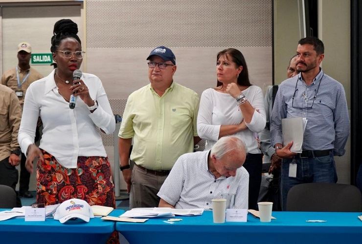 El Ministerio de Educación le cumple a Buenaventura con los Acuerdos del Paro Cívico