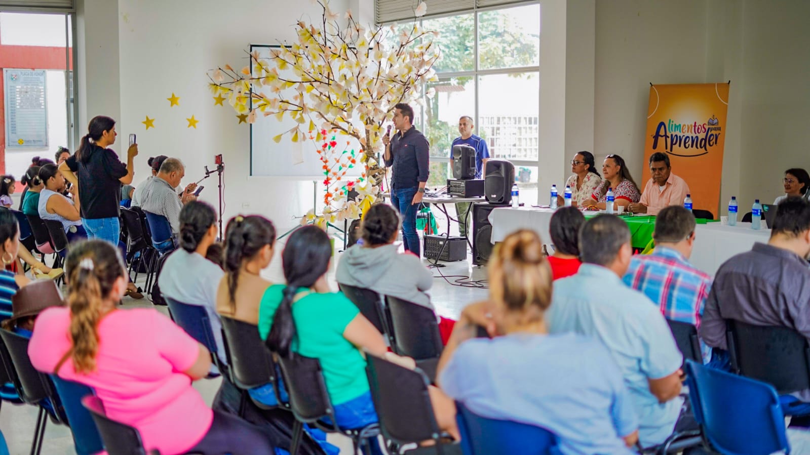Foto del encuentro Desde hoy se empezó a incluir la Bienestarina en el PAE de la ETC Yopal