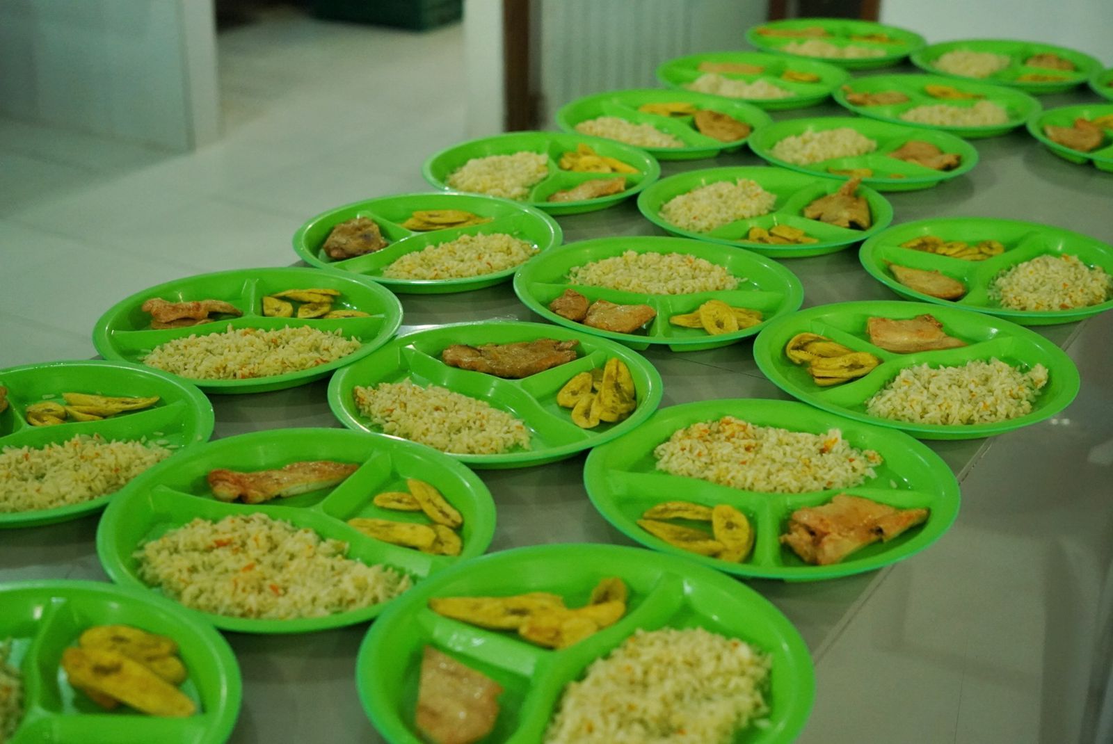 PAE en Córdoba: Gobernación no planeó la vigencia 2025 pese a transferencias nacionales.