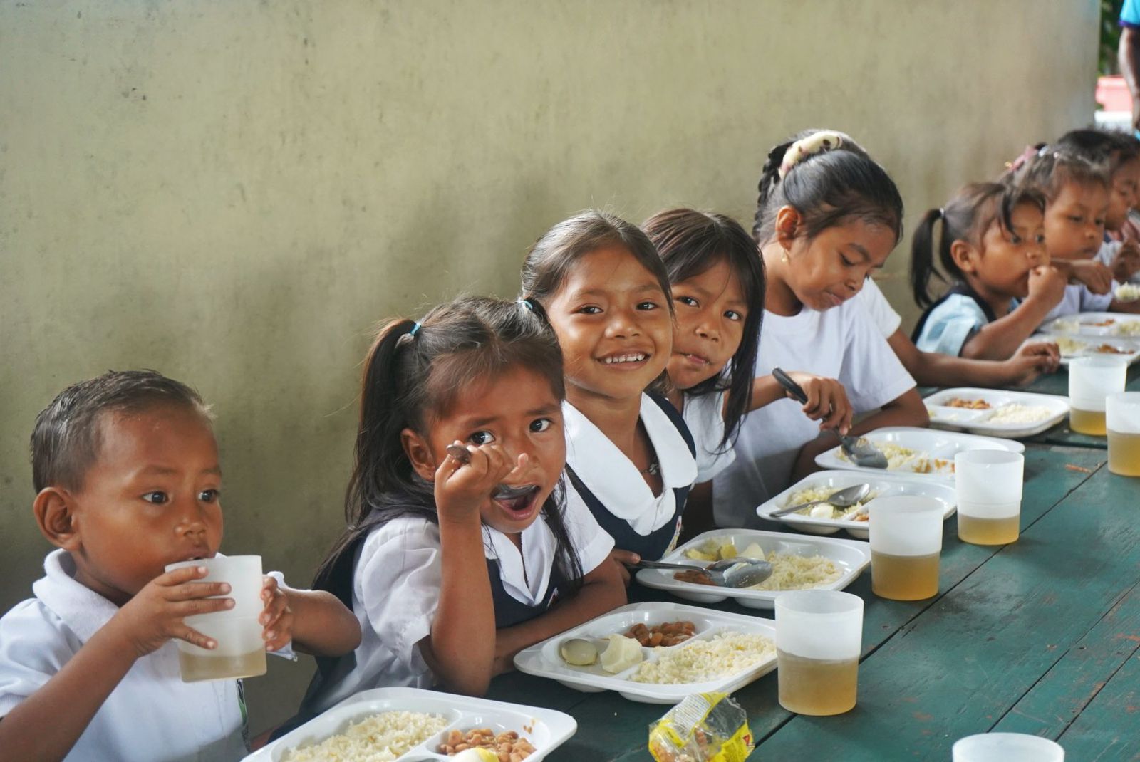 Así se sirve el cambio: el Gobierno gira $350 mil millones para garantizar la alimentación escolar en julio