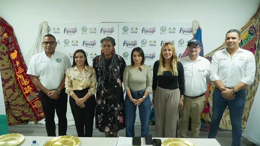 5.9 millones de estudiantes recibieron el PAE en 2023, un 2,8% más que en el 2022