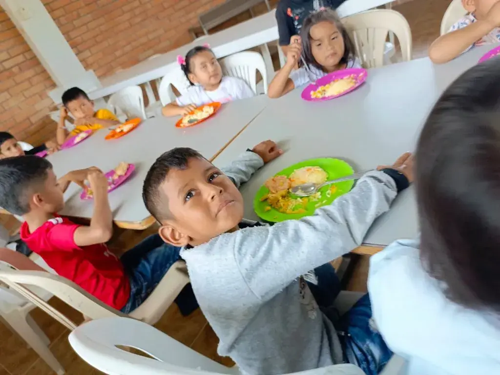 Unidad de Alimentos para Aprender asiste a Putumayo en su misión de garantizar el PAE para todo el 2024