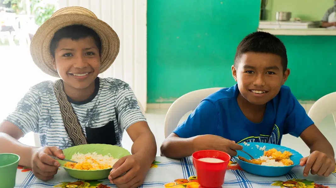 El total de las 97 Entidades Territoriales Certificadas en Educación que tiene a cargo el PAE, iniciaron la operación en todo el país