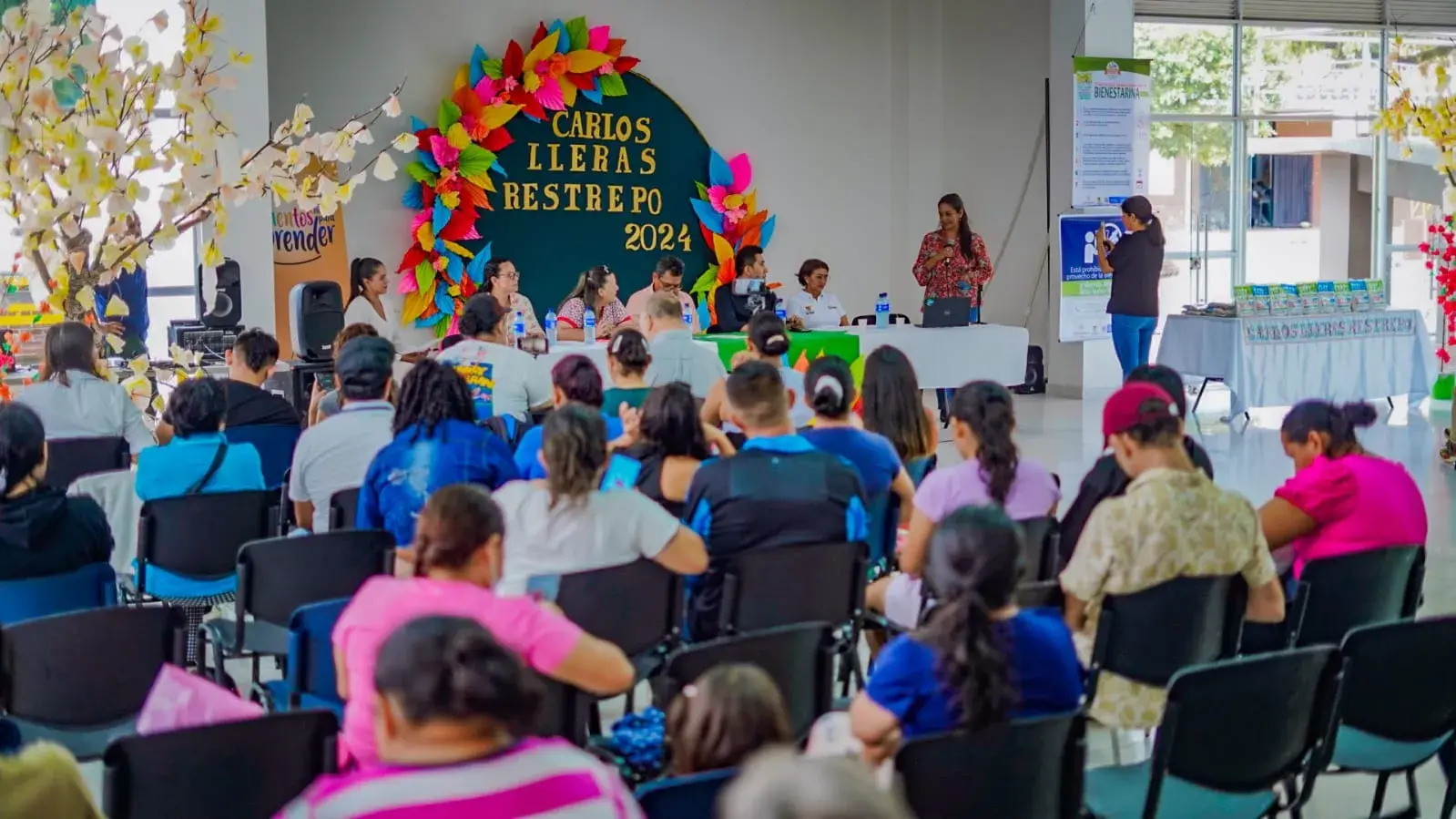Foto del encuentro Desde hoy se empezó a incluir la Bienestarina en el PAE de la ETC Yopal